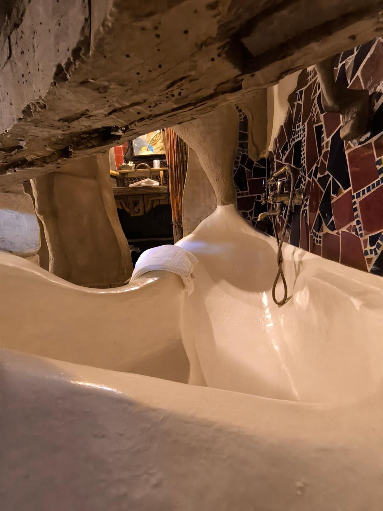 La Balade Des Gnomes Hotel ดูร์บี ภายนอก รูปภาพ